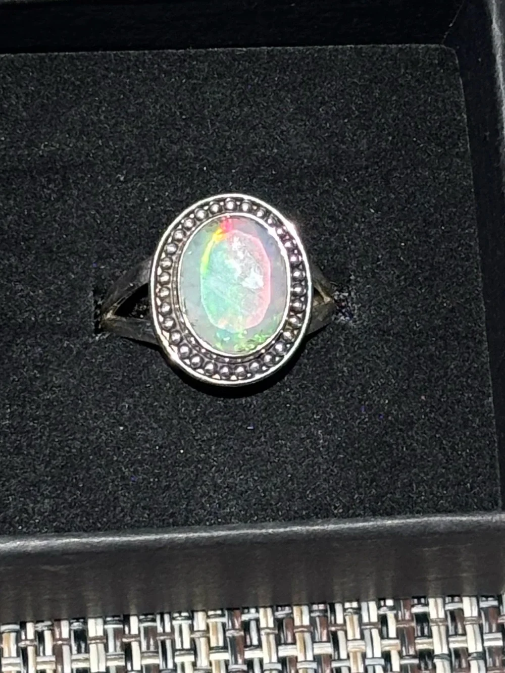 Sterling Silver Ring with Iridescent Opal-Stone Size size 7